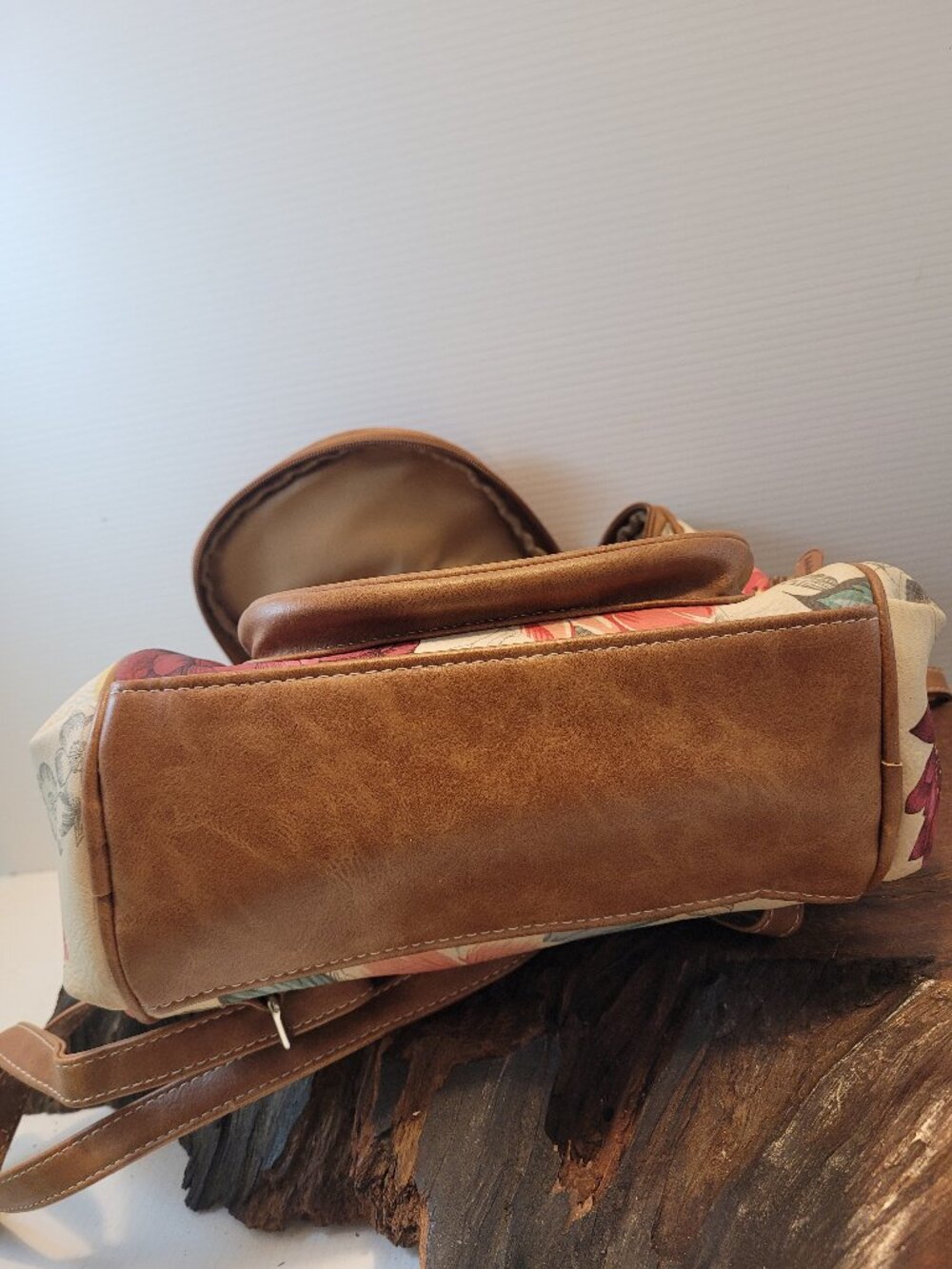 Multisac Floral Beige Backpack w Replacement pull on top - Picture 9 of 9